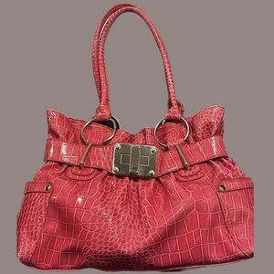 hot pink bag ( 40 cm w, 30 cm h )